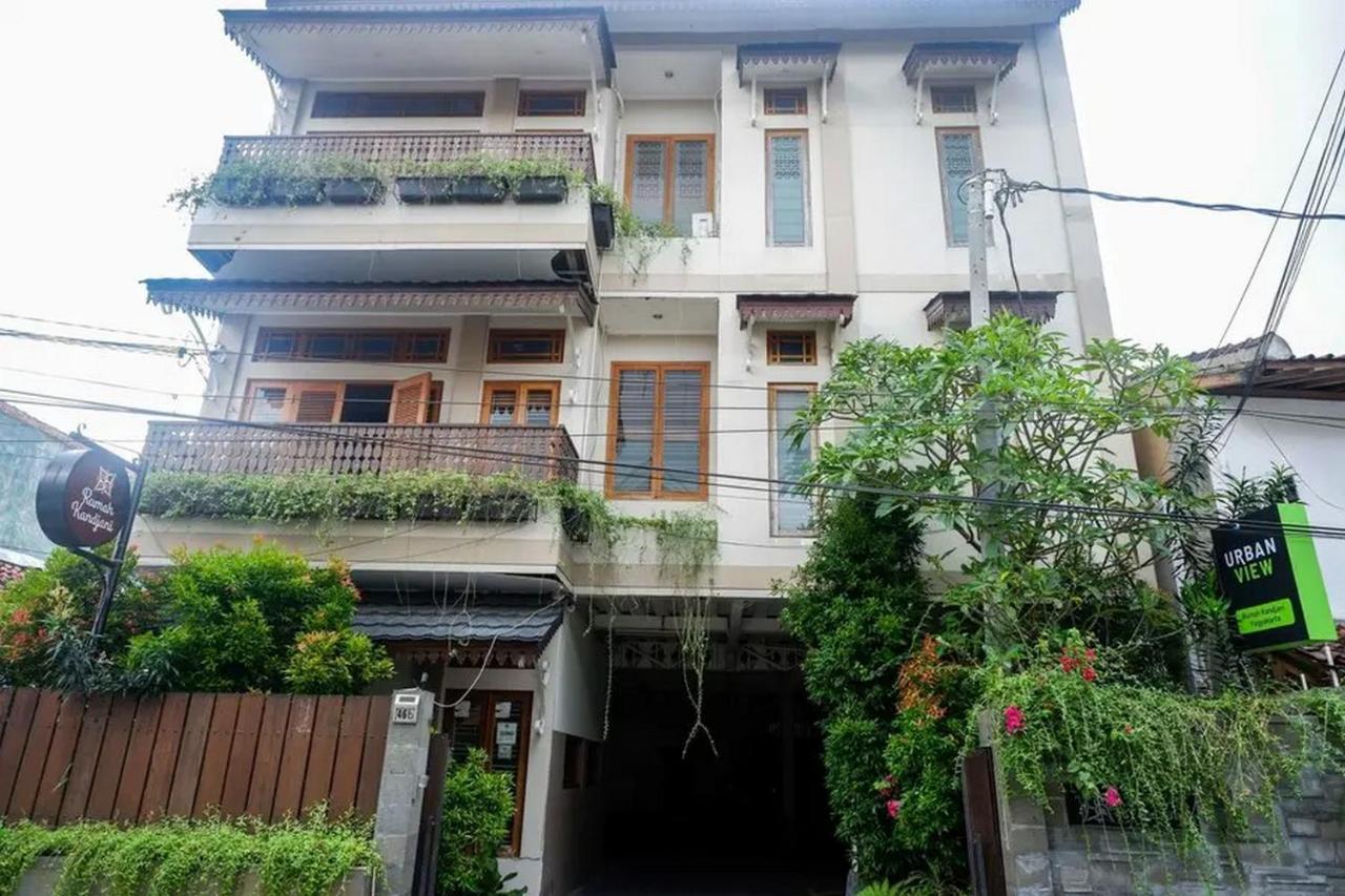 Urbanview Rumah Kandjani Yogyakarta Exterior photo